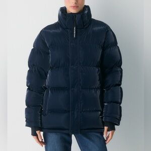 NEW WITH TAGS: Aritzia Super Puff Liquid Shine Blue Jacket — Size Large